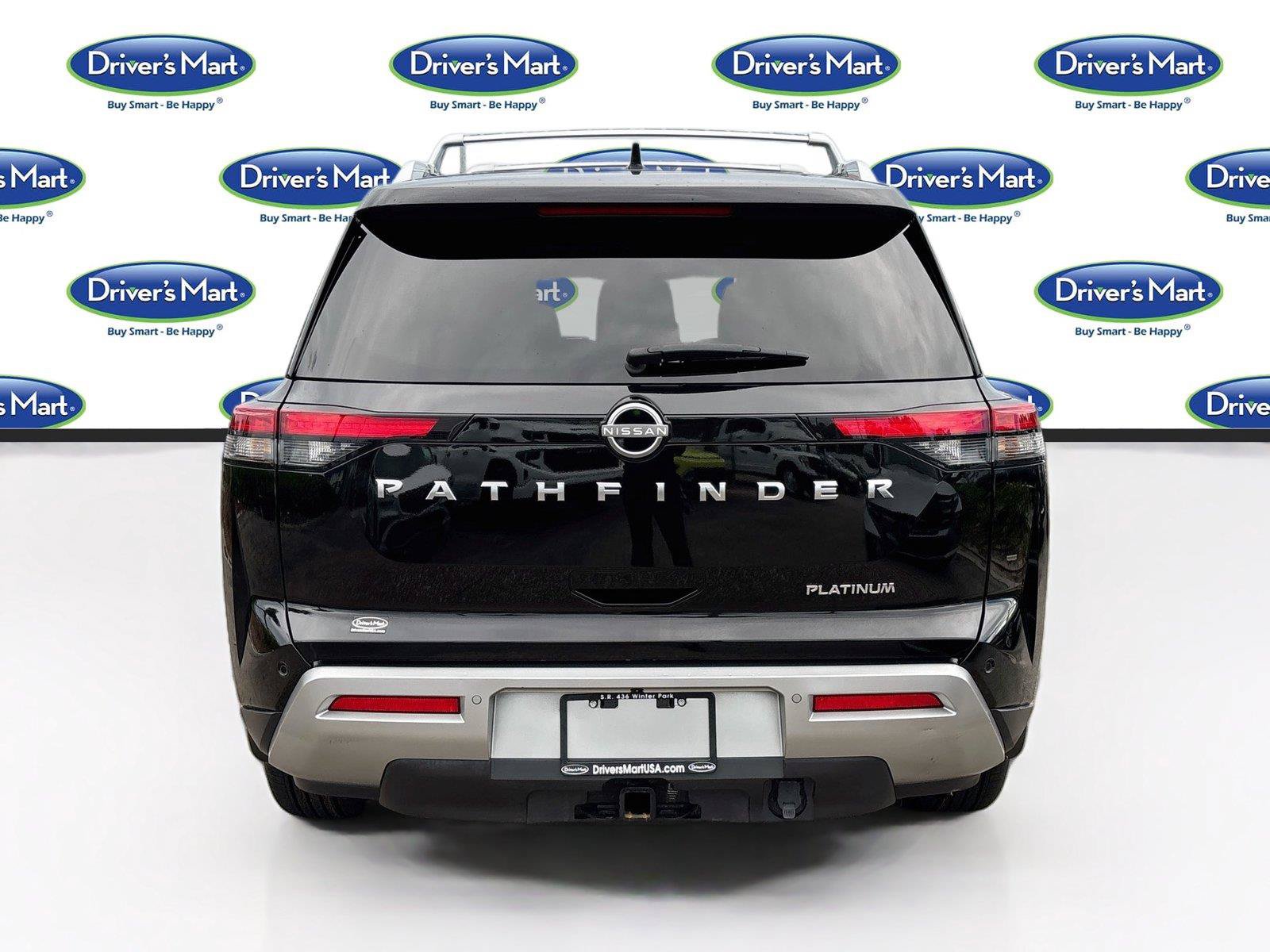 Used 2024 Nissan Pathfinder Platinum w/ Cargo Package FWD image 6