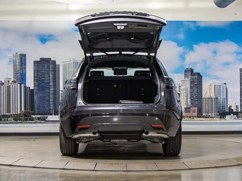 Used 2026 Land Rover Range Rover Velar Dynamic SE image 12