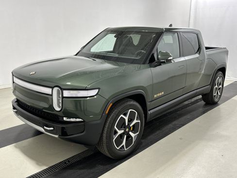 Used 2022 Rivian R1T Adventure AWD/4WD image 1