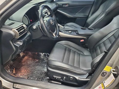 Used 2015 Lexus IS 250 AWD w/ F-Sport Package image 9