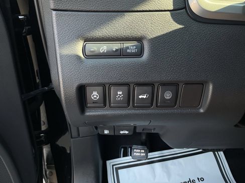 Used 2021 Nissan Murano Platinum w/ Cargo Package FWD image 25