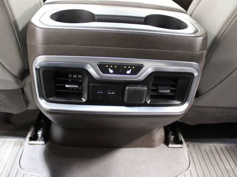 Used 2021 Chevrolet Silverado 2500 LTZ w/ LTZ Convenience Package image 20