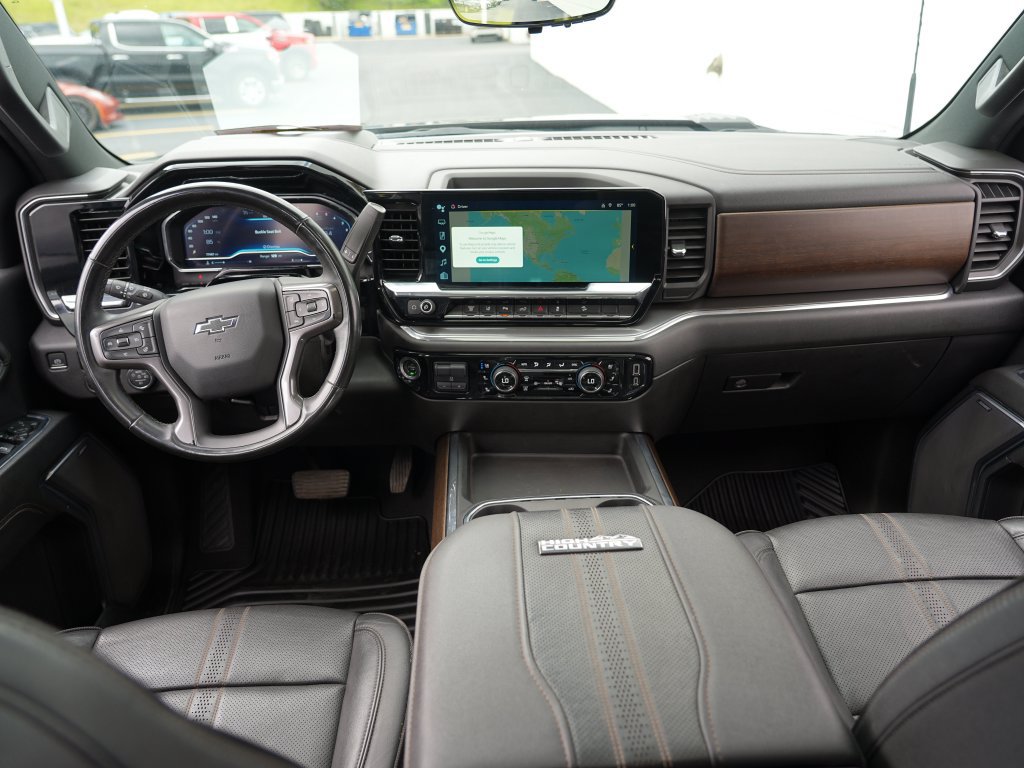 Certified 2024 Chevrolet Silverado 3500 High Country w/ High Country Premium Package AWD/4WD image 25