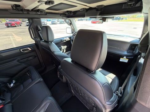 New 2026 Ford Bronco Badlands AWD/4WD image 23