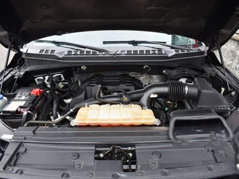 Used 2018 Ford F150 XLT AWD/4WD image 27