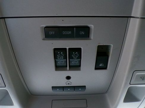 Used 2018 Chevrolet Silverado 3500 LTZ w/ Duramax Plus Package image 31