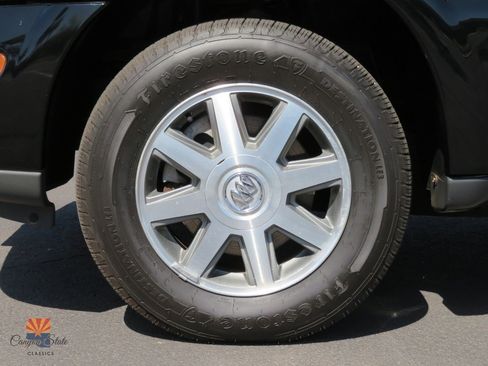 Used 2005 Buick Rainier CXL AWD/4WD image 16
