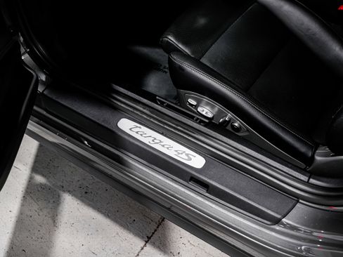Used 2017 Porsche 911 Targa 4S image 23
