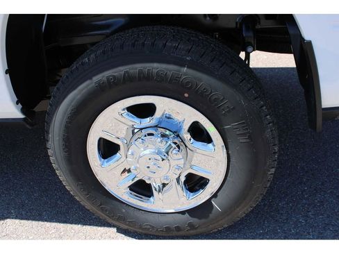 New 2024 RAM 2500 Tradesman w/ Chrome Appearance Group image 24