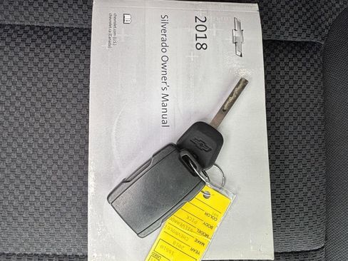 Used 2018 Chevrolet Silverado 1500 LT w/ Trailering Package image 32