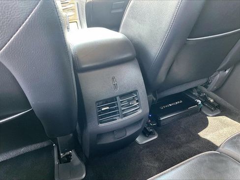 Used 2013 Lincoln MKX AWD image 21