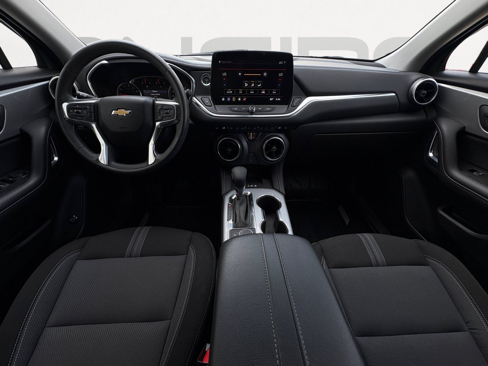 Used 2024 Chevrolet Blazer LT w/ Convenience Package FWD image 3