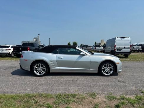 Used 2015 Chevrolet Camaro LT RWD image 1