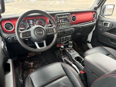 Used 2019 Jeep Wrangler Unlimited Rubicon w/ Dual Top Group image 21