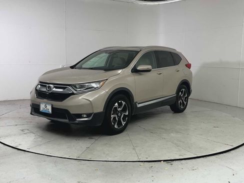 Used 2017 Honda CR-V Touring image 6