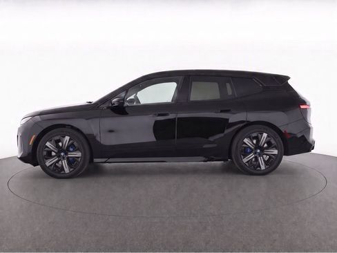 Used 2024 BMW iX xDrive50 w/ Premium Package AWD/4WD image 6