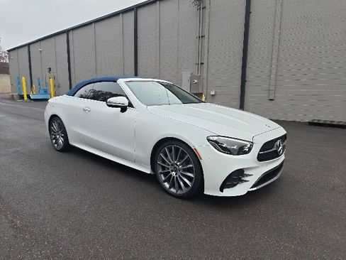 Used 2023 Mercedes-Benz E 450 Cabriolet image 1
