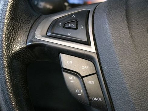 Used 2020 Ford Fusion SE FWD image 20