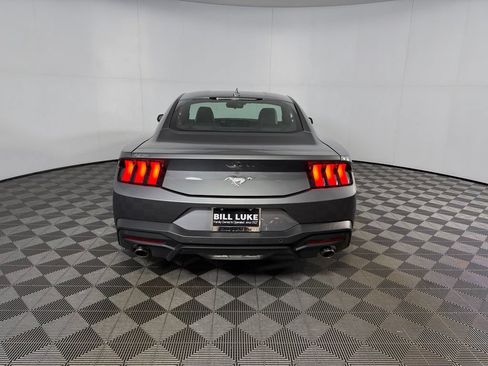 Used 2026 Ford Mustang Premium RWD image 8