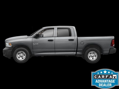 Used 2022 RAM 1500 Tradesman w/ Chrome Appearance Group image 3