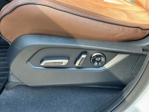 Certified 2025 Acura MDX w/ Advance Package image 11