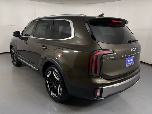 New 2025 Kia Telluride EX image 6