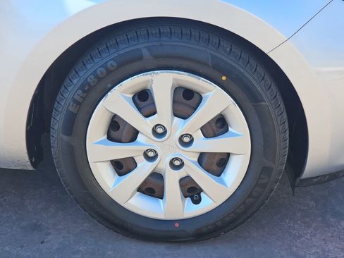 Used 2015 Kia Rio LX w/ Power Package image 36