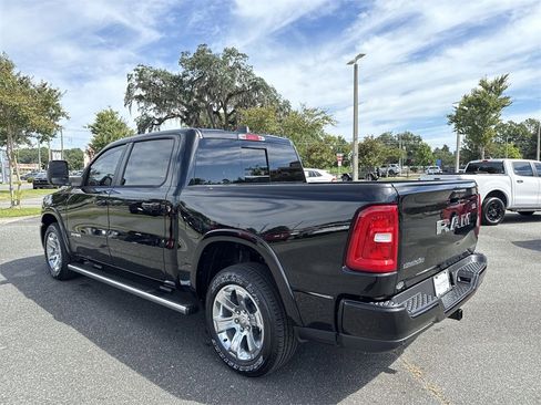 New 2025 RAM 1500 Big Horn image 5