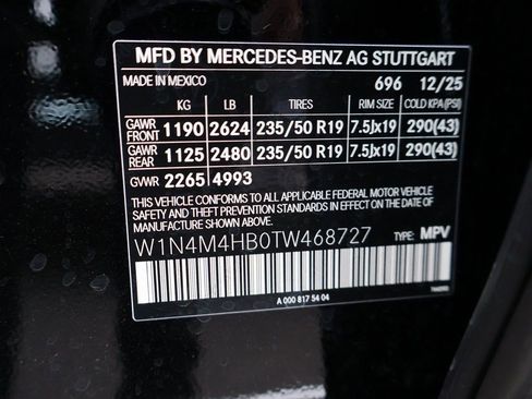 New 2026 Mercedes-Benz GLB 250 4MATIC image 41