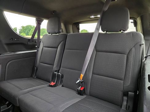 Used 2021 Chevrolet Suburban LS w/ Driver Alert Package AWD/4WD image 15