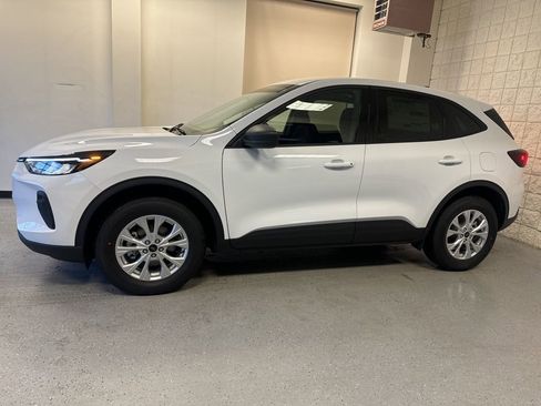 New 2026 Ford Escape Active w/ Cold Weather Package AWD/4WD image 14