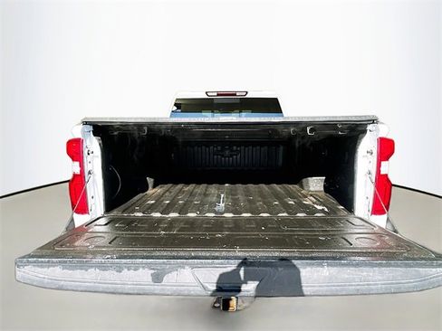 Used 2021 Chevrolet Silverado 2500 LTZ w/ LTZ Plus Package image 24