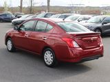 Used 2019 Nissan Versa SV image 5