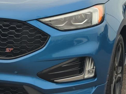 Used 2019 Ford Edge ST w/ Equipment Group 401A AWD/4WD image 11