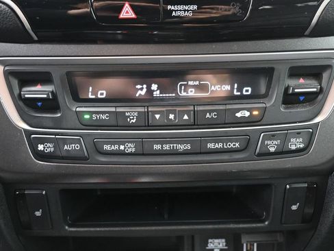 Used 2022 Honda Pilot Special Edition image 14