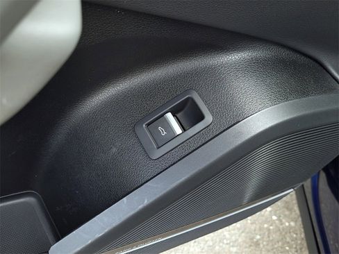 Used 2022 Audi Q5 2.0T Premium Plus w/ Premium Plus Package image 13