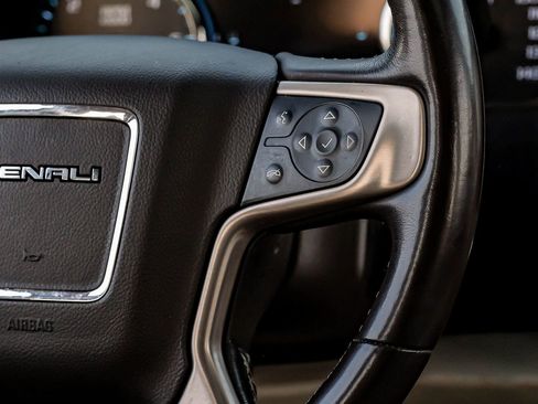 Used 2019 GMC Yukon Denali w/ Open Road Package image 20