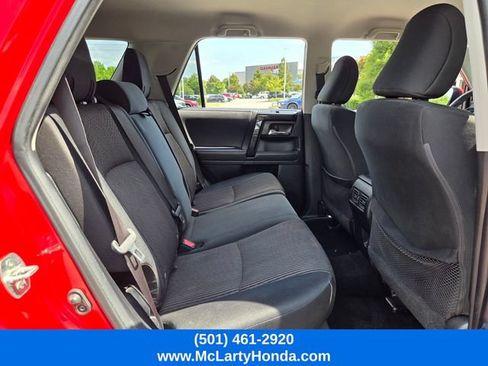 Used 2022 Toyota 4Runner TRD Off-Road AWD/4WD image 15
