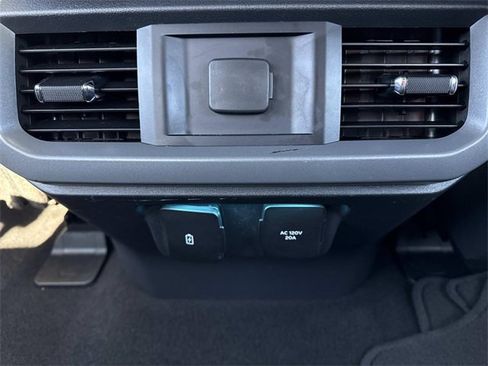 Used 2024 Ford F150 XLT w/ Mobile Office Package image 17