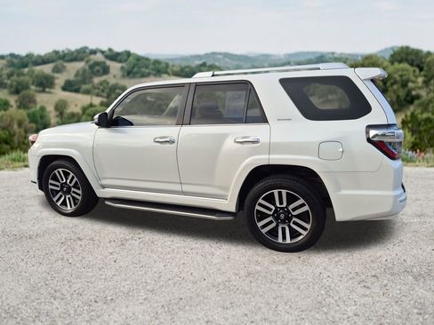 Used 2016 Toyota 4Runner Limited RWD image 7