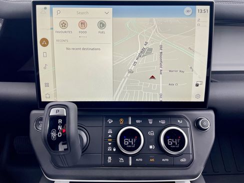 New 2026 Land Rover Defender 110 X-Dynamic SE AWD/4WD image 27