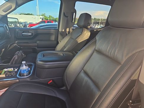 Used 2021 Chevrolet Silverado 1500 LT Trail Boss w/ Convenience Package II AWD/4WD image 18