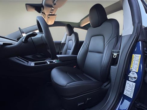 Used 2023 Tesla Model 3 Long Range image 10