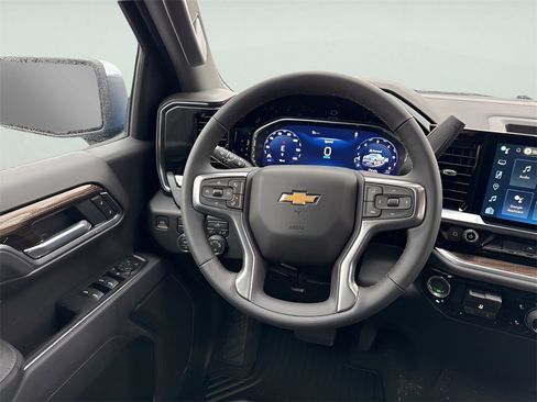 New 2026 Chevrolet Silverado 1500 LT image 13