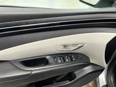 Used 2022 Hyundai Tucson SEL image 20