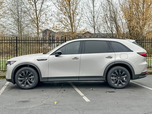 Certified 2025 MAZDA CX-90 Plug-In Hybrid w/Premium Sport image 7