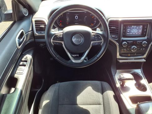 Used 2014 Jeep Grand Cherokee Laredo w/ Quick Order Package 23E AWD/4WD image 14
