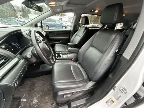 Used 2024 Honda Odyssey EX-L image 17