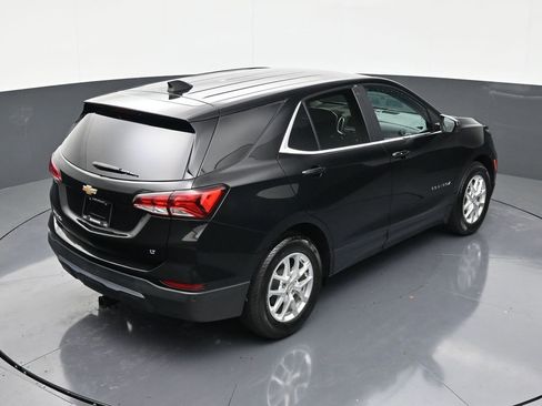 Used 2022 Chevrolet Equinox LT image 16