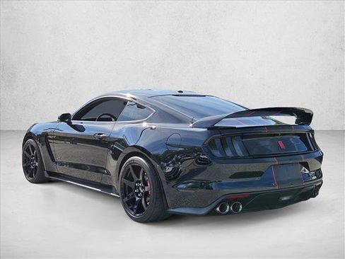 Used 2019 Ford Mustang Shelby GT350R w/ GT350R Equipment Group 920A RWD image 5